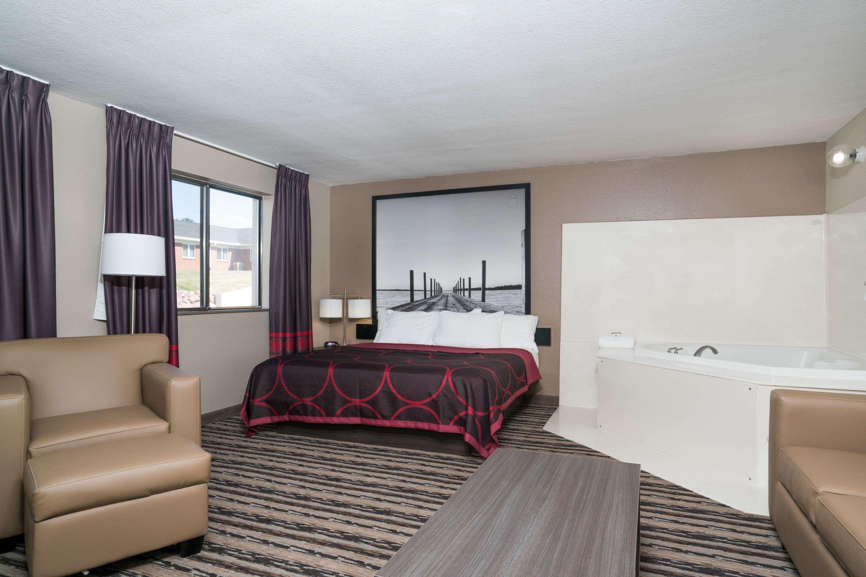 Super 8 By Wyndham Spirit Lake/Okoboji Eksteriør billede