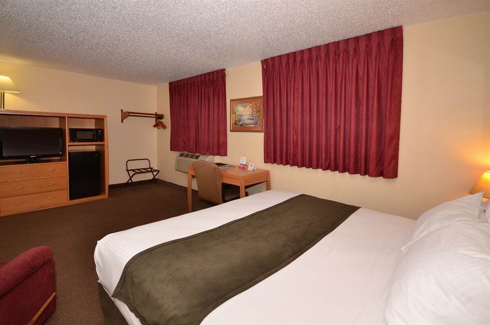 Super 8 By Wyndham Spirit Lake/Okoboji Eksteriør billede